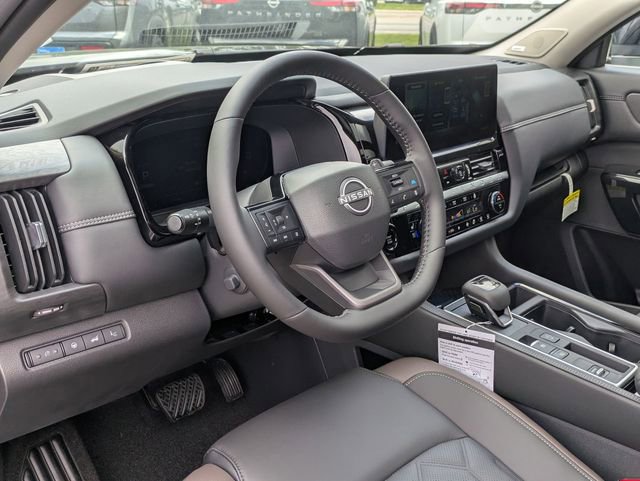 New 2026 Nissan Pathfinder Platinum image 29
