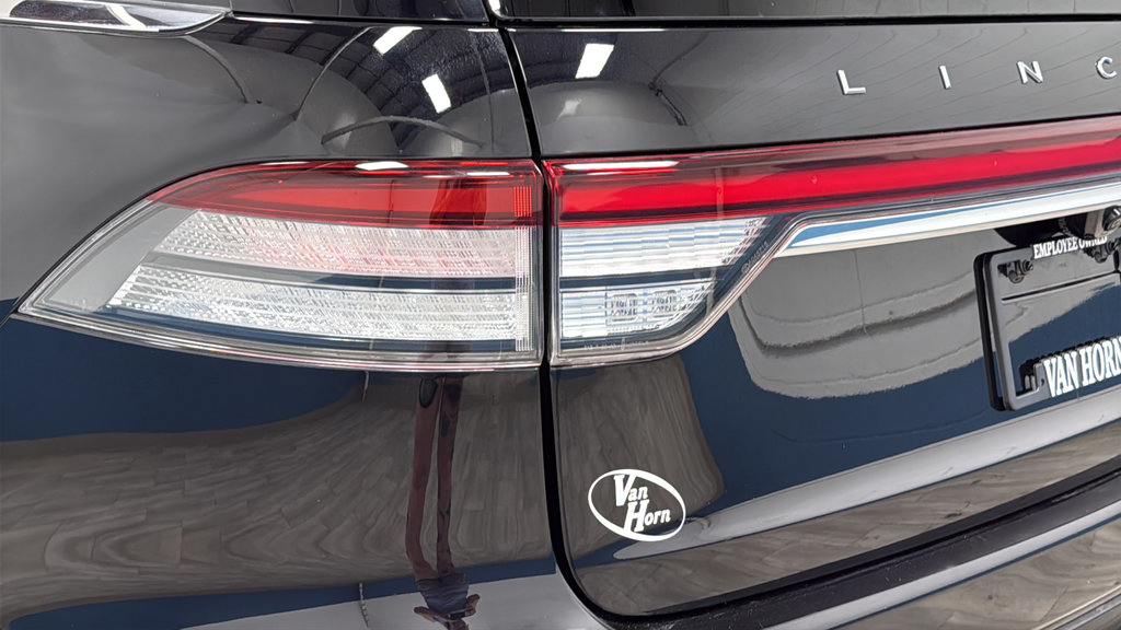 Used 2023 Lincoln Aviator Grand Touring w/ Equipment Group 301A AWD/4WD image 43
