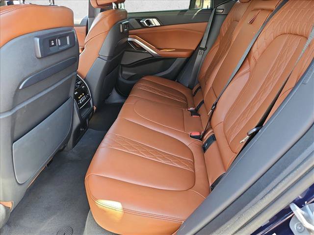 Used 2022 BMW X6 M50i w/ Executive Package AWD/4WD image 20