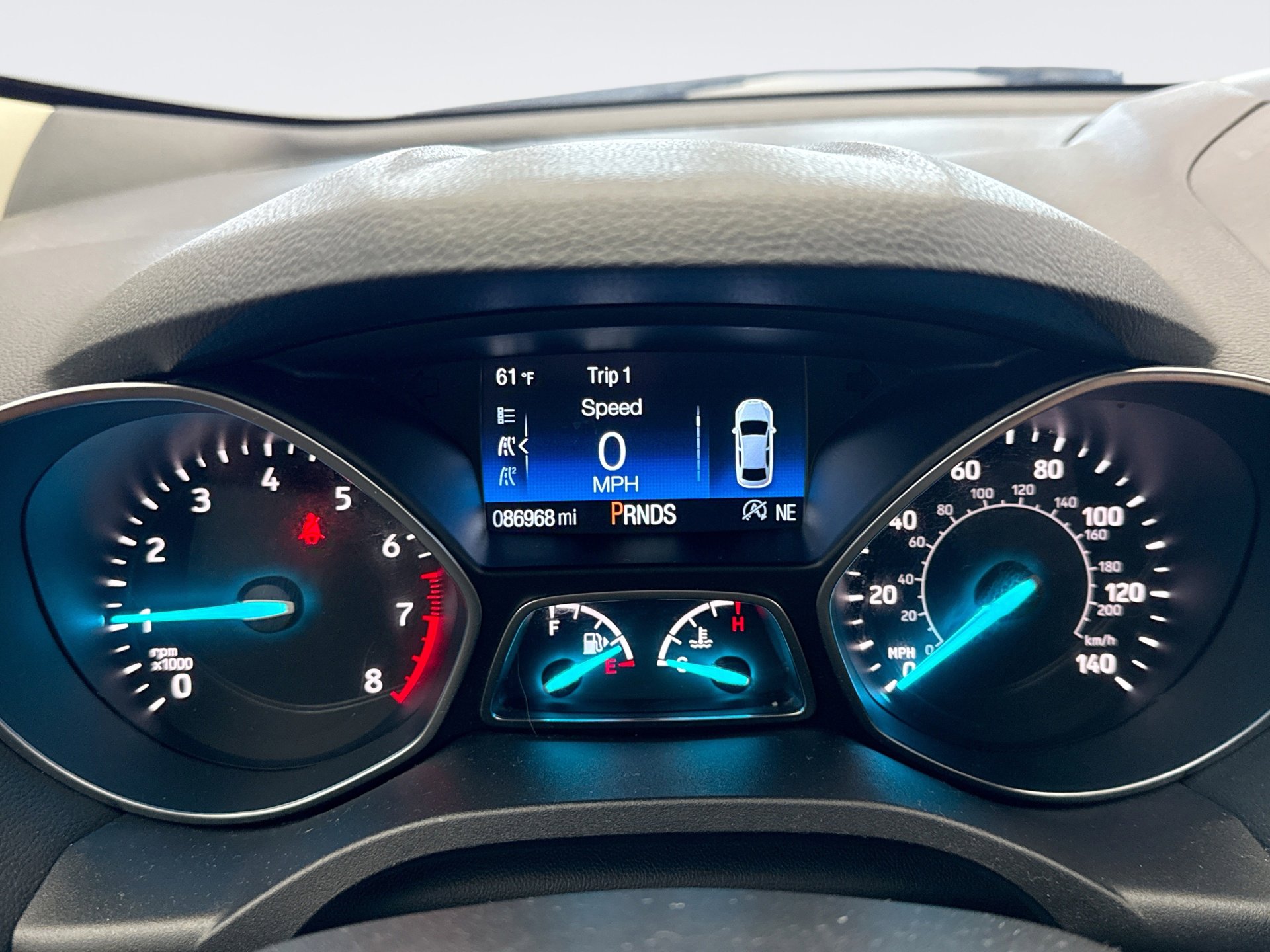 Used 2018 Ford Escape SEL w/ Ford Safe & Smart Package AWD/4WD image 13
