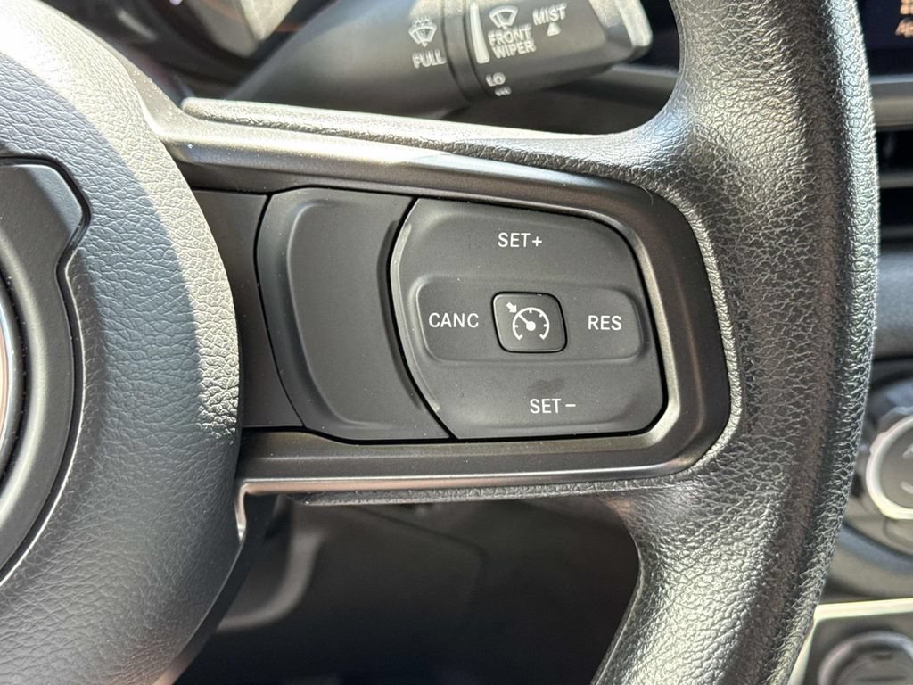 Used 2025 Jeep Wrangler Sport AWD/4WD image 35
