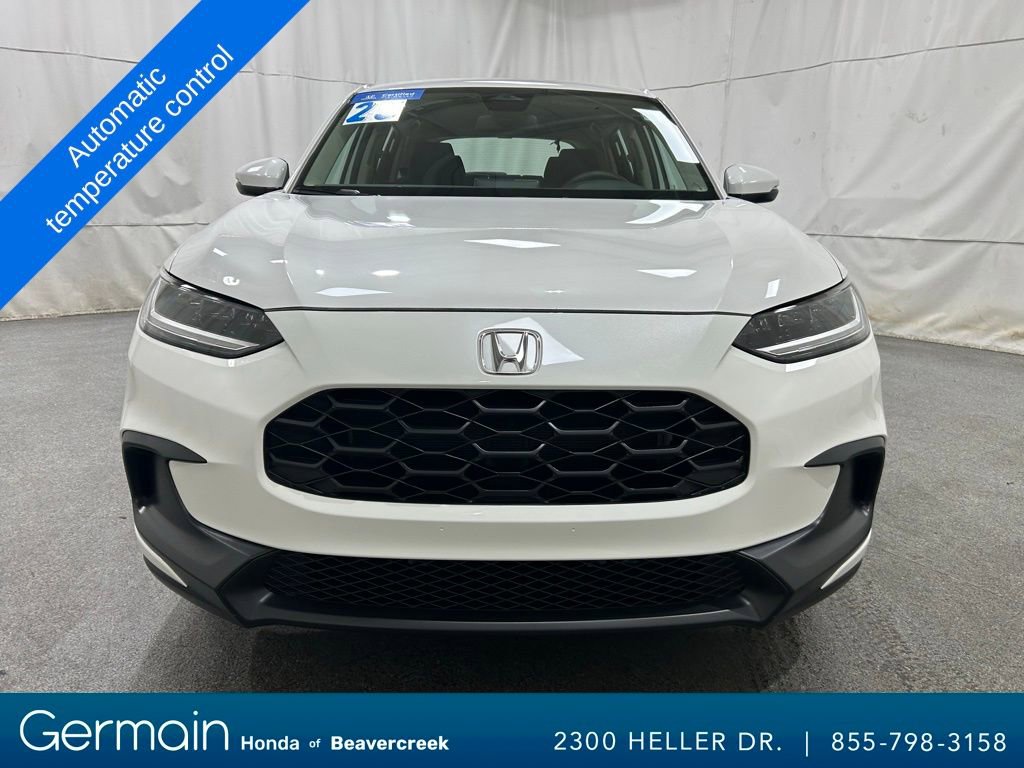 Certified 2025 Honda HR-V LX image 3