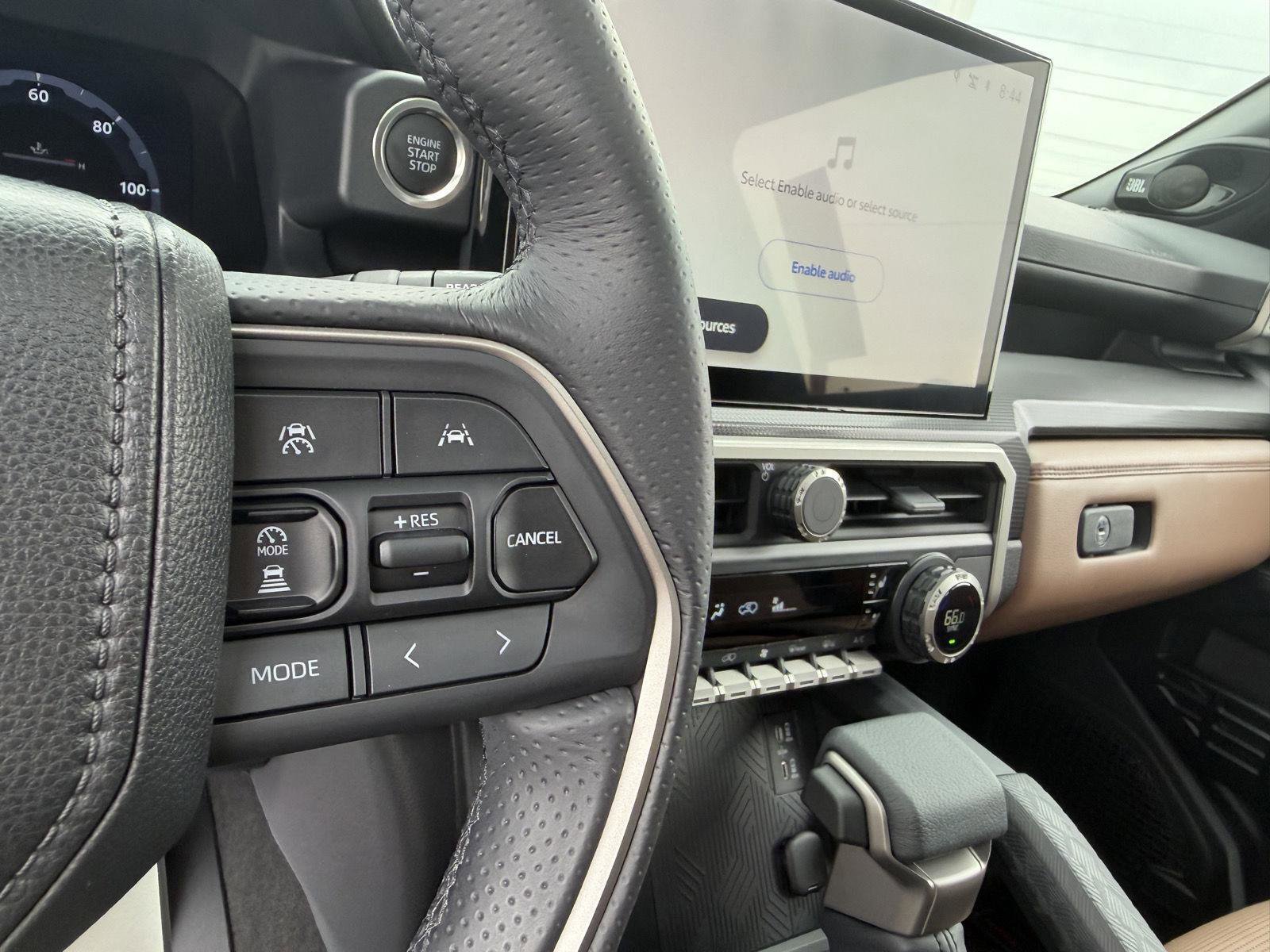 Used 2025 Toyota 4Runner Limited image 25