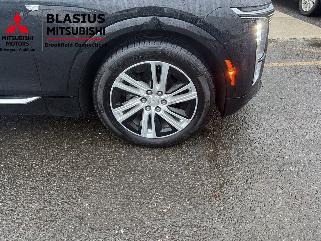 Used 2024 Cadillac Lyriq Tech image 25