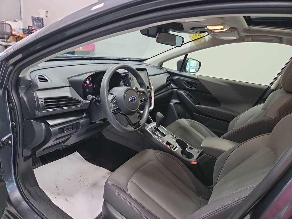 Used 2025 Subaru Crosstrek 2.5i Premium AWD/4WD image 30