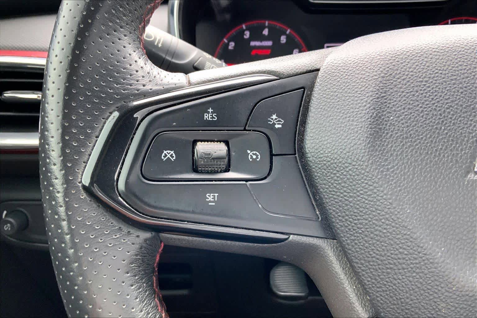 Used 2021 Chevrolet TrailBlazer RS w/ Convenience Package FWD image 23