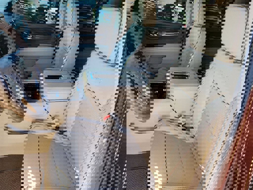 Used 2022 GMC Yukon Denali image 16