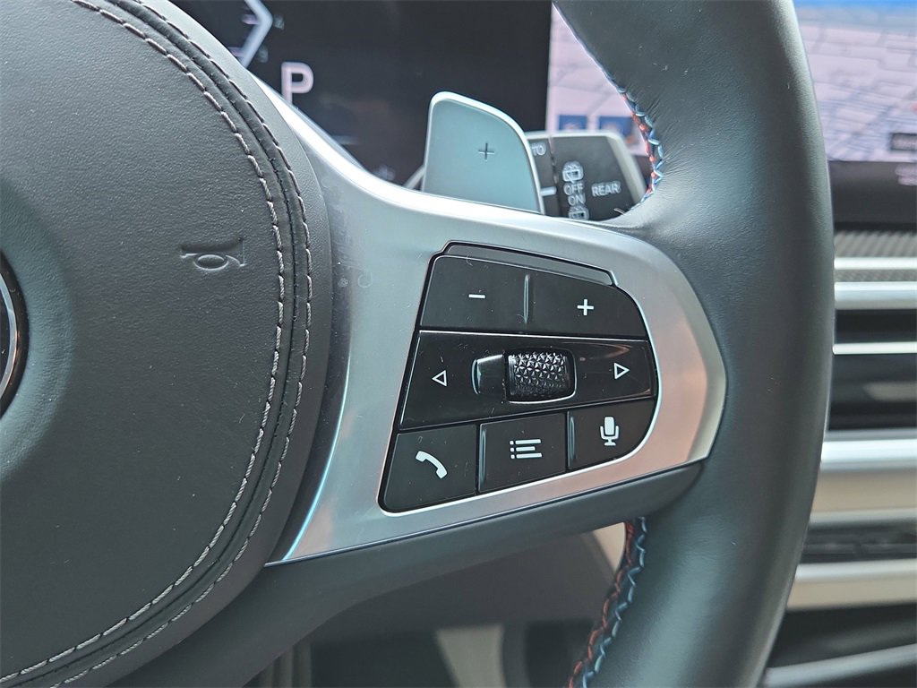 Used 2023 BMW X7 M60i w/ Executive Package image 21