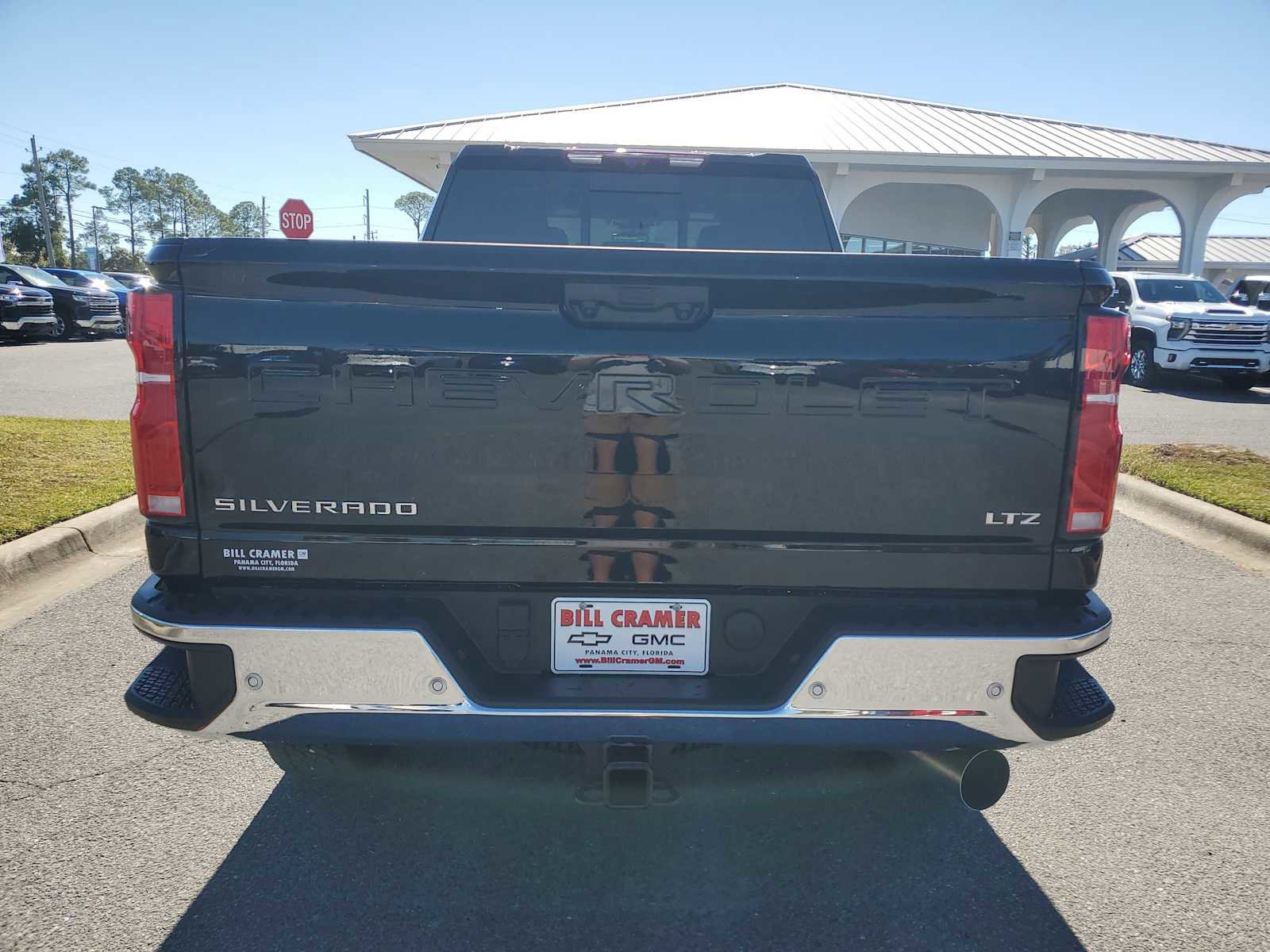 New 2026 Chevrolet Silverado 3500 LTZ w/ LTZ Premium Package AWD/4WD image 4