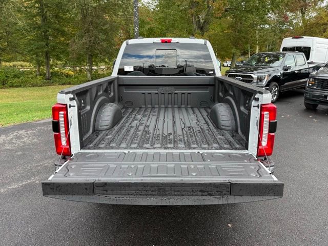 New 2026 Ford F350 Lariat image 6