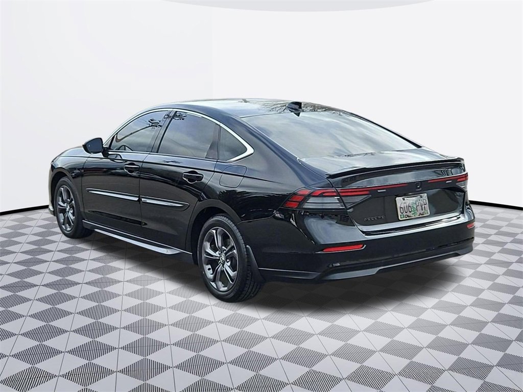 Used 2023 Honda Accord EX image 4