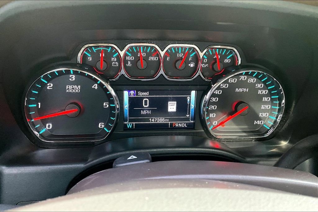 Used 2018 Chevrolet Silverado 1500 High Country AWD/4WD image 2