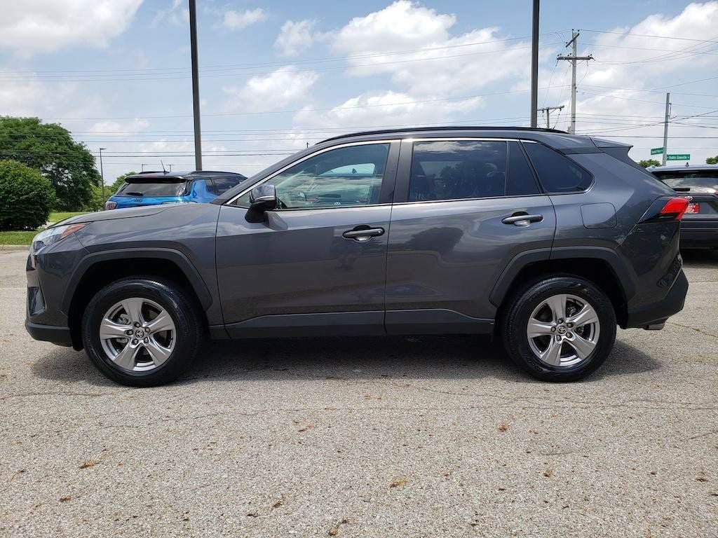 Certified 2025 Toyota RAV4 XLE AWD/4WD image 9