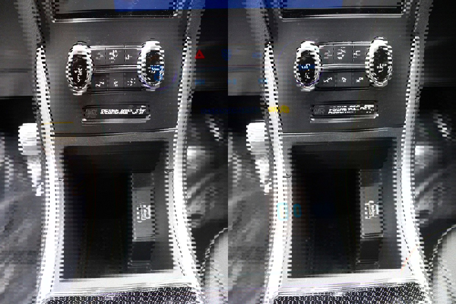 Used 2022 Ford Edge ST-Line image 30