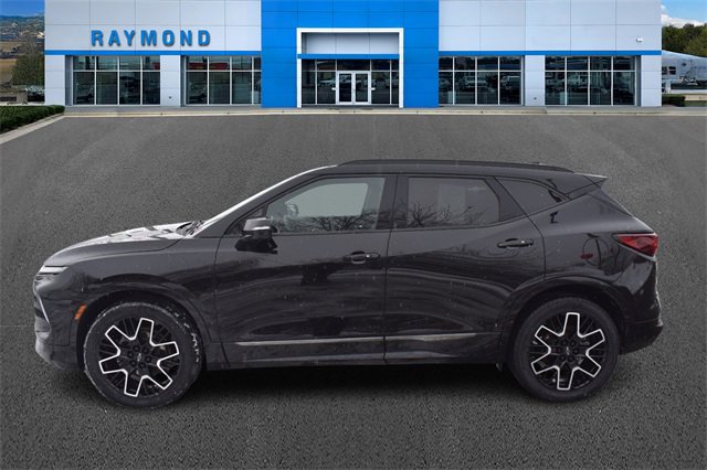 Certified 2023 Chevrolet Blazer RS w/ Driver Confidence II Package image 6