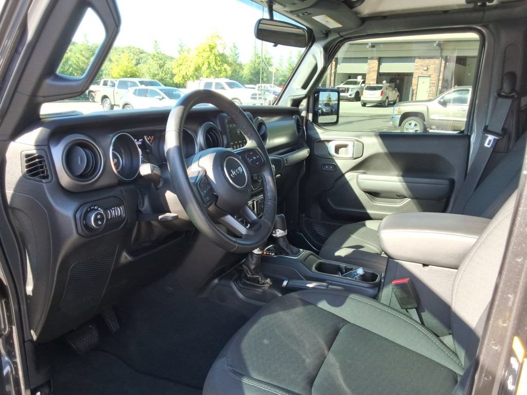 Used 2022 Jeep Gladiator Sport AWD/4WD image 22