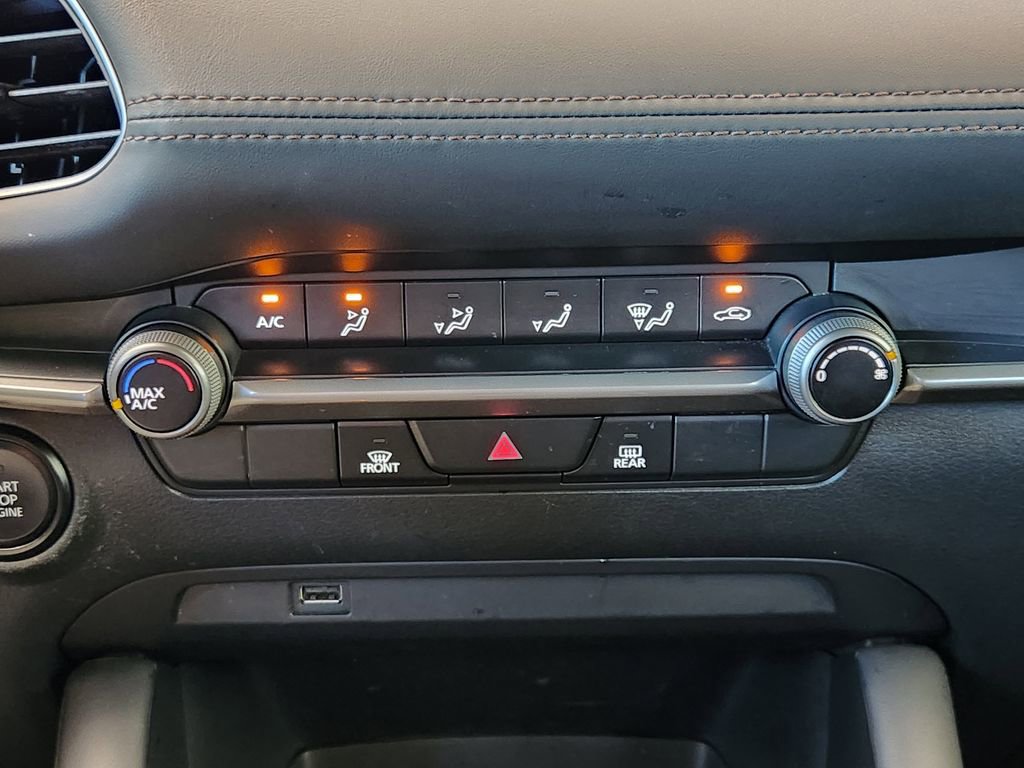 Used 2021 MAZDA MAZDA3 s image 16