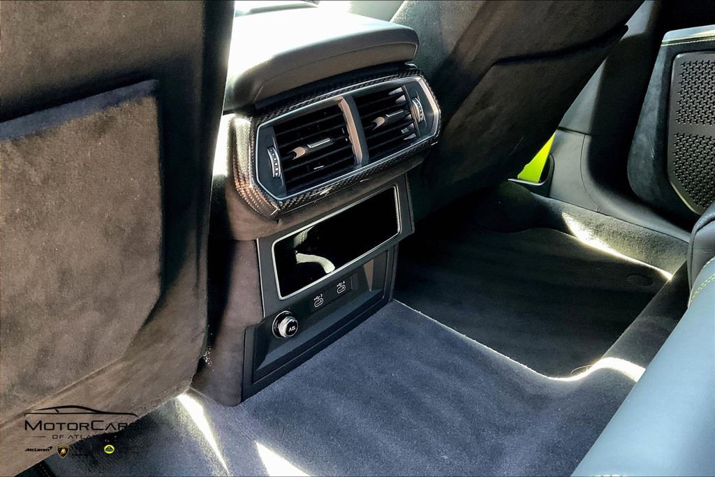 Used 2023 Lamborghini Urus Performante image 30