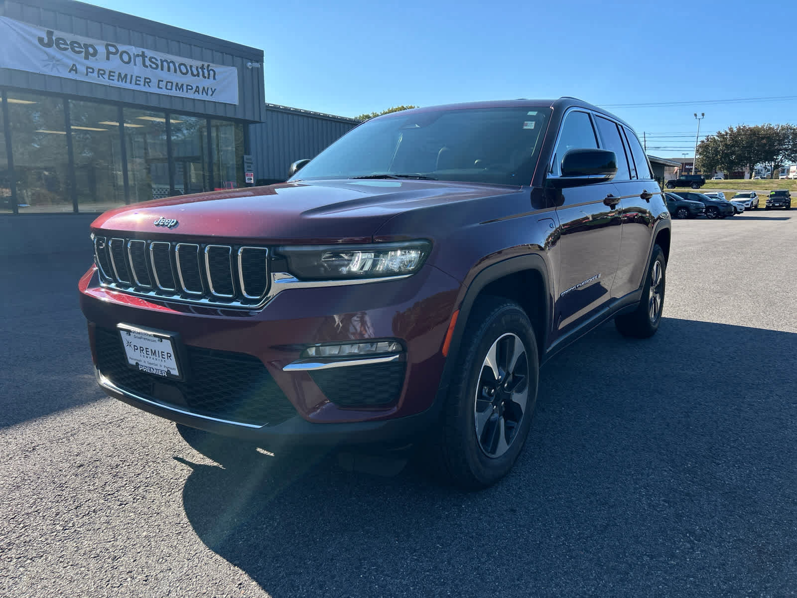 Used 2023 Jeep Grand Cherokee 4WD 4xe image 15