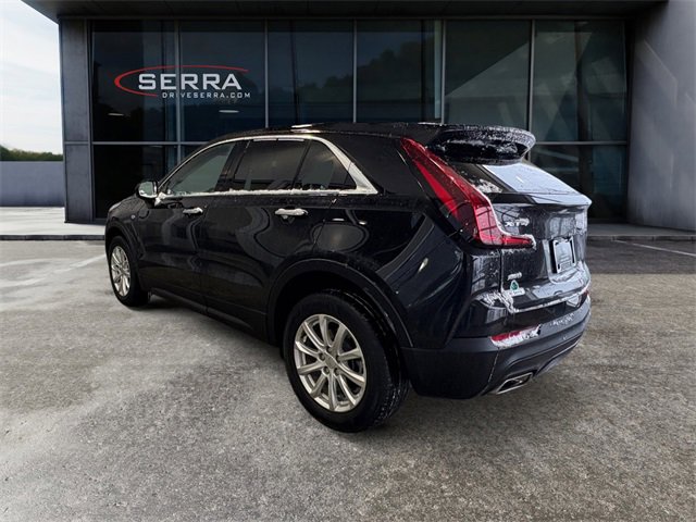 Certified 2023 Cadillac XT4 Luxury w/ Cold Weather Package image 2