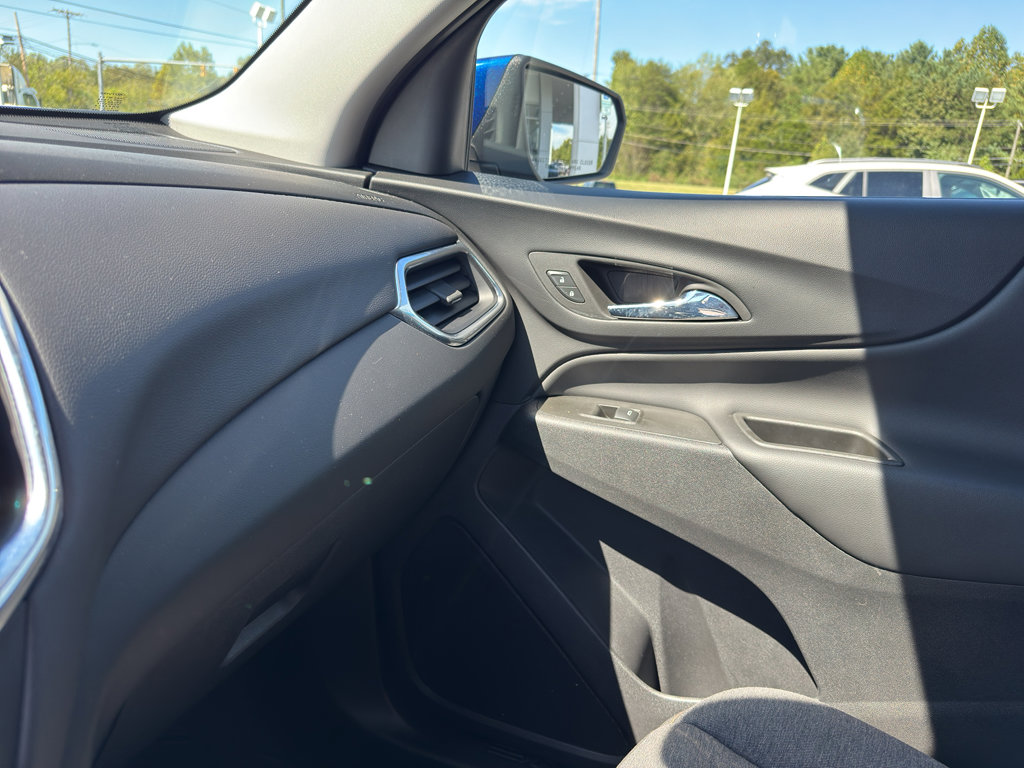 Used 2022 Chevrolet Equinox LT image 17