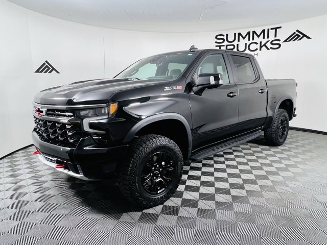 Used 2023 Chevrolet Silverado 1500 ZR2 w/ Technology Package image 2