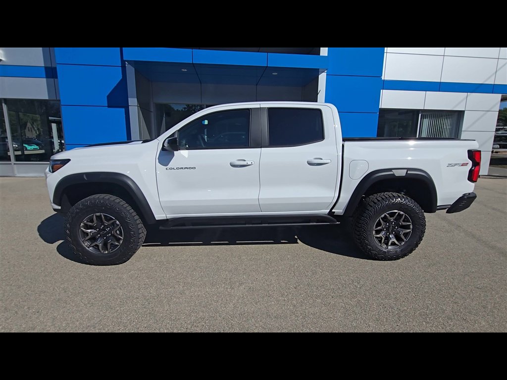 New 2026 Chevrolet Colorado ZR2 image 5