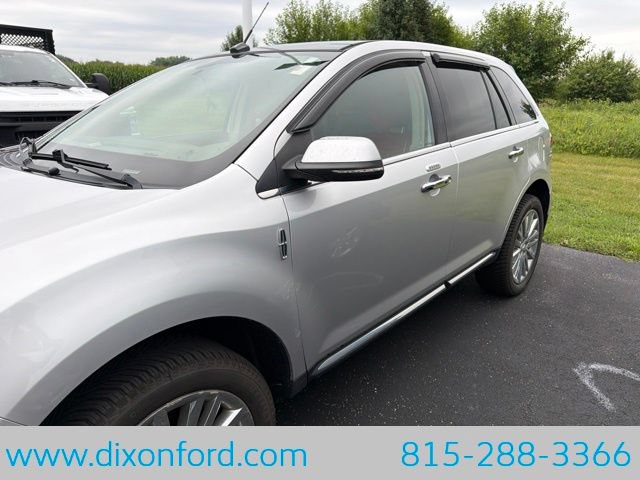 Used 2015 Lincoln MKX AWD w/ Equipment Group 101A image 2