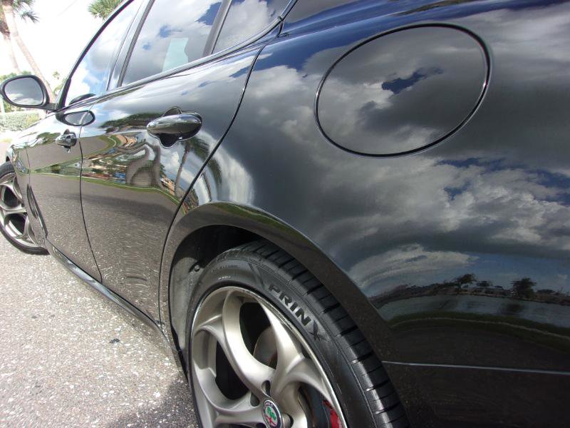 Used 2017 Alfa Romeo Giulia Ti w/ TI 19" Sport Package image 20