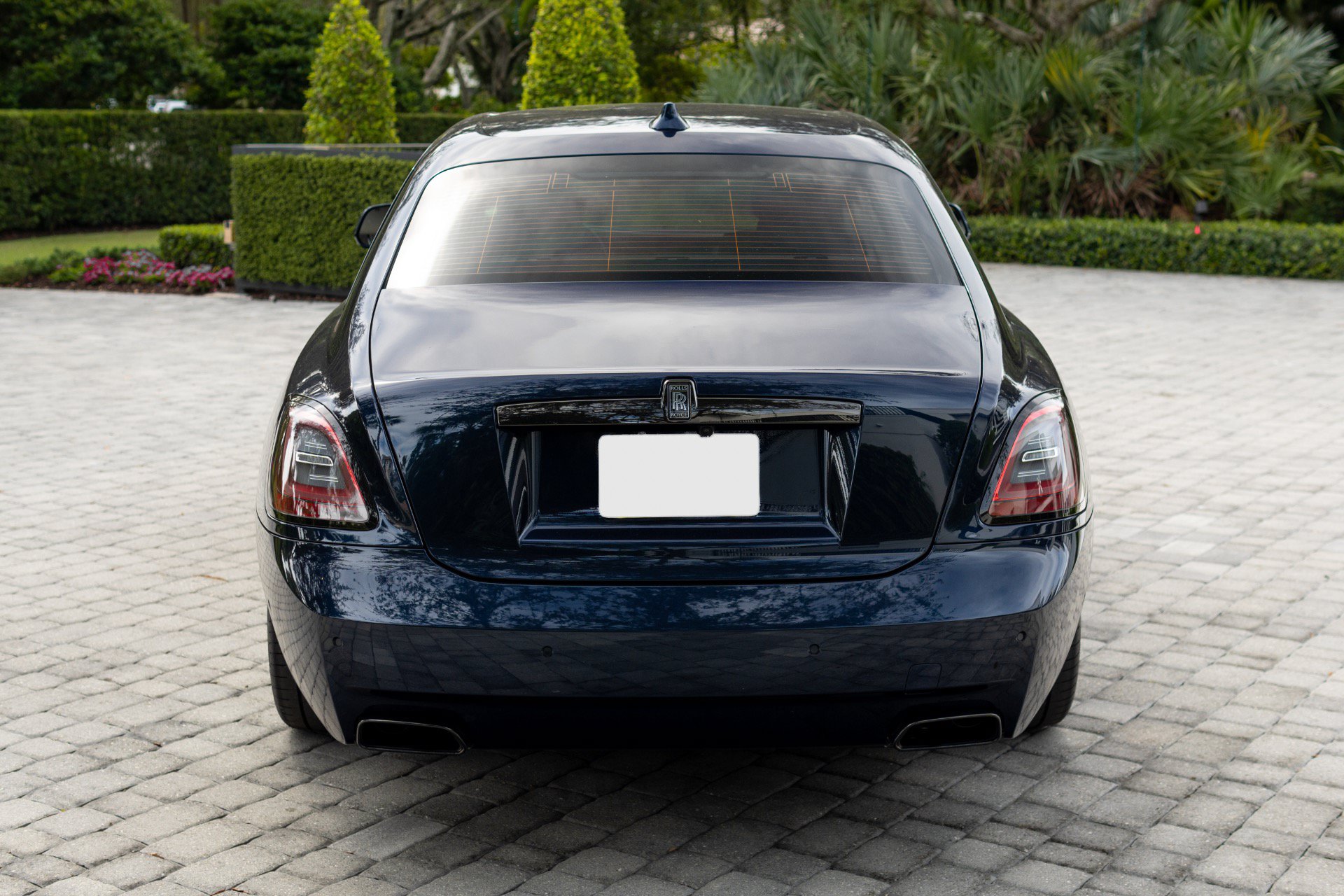 Used 2023 Rolls-Royce Ghost Black Badge w/ Black Badge Ghost Package AWD/4WD image 3