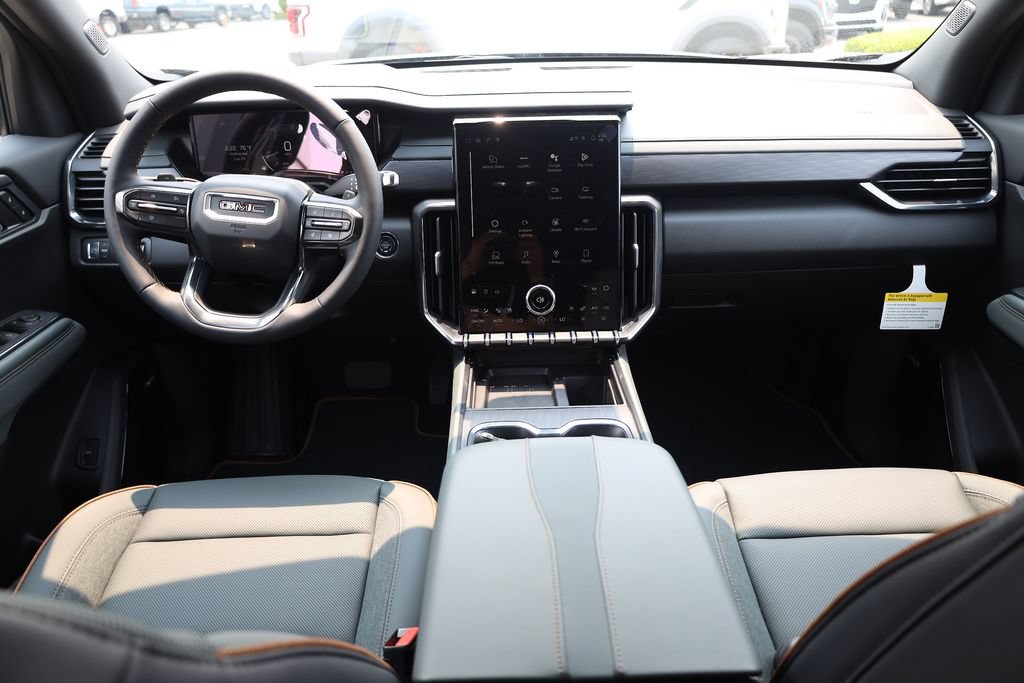 New 2026 GMC Acadia AT4 w/ Luxury Package AWD/4WD image 20