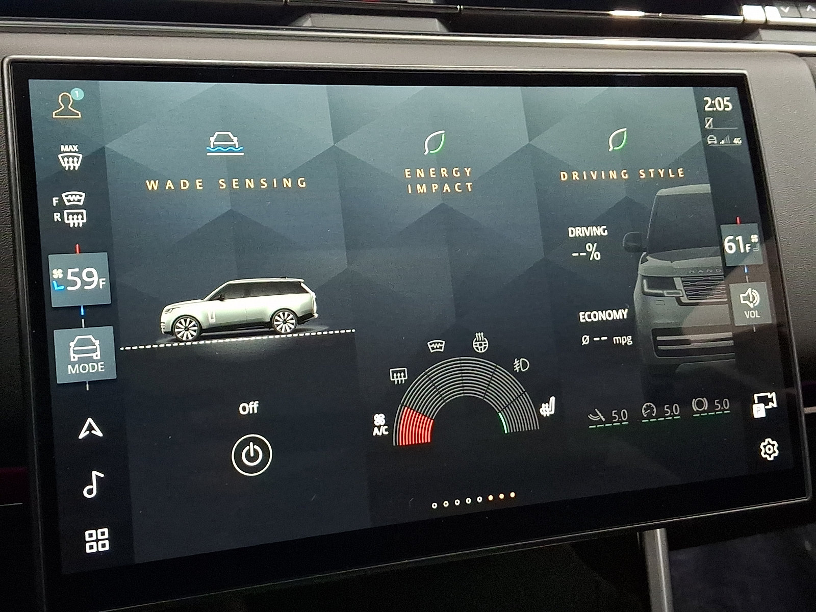 Certified 2025 Land Rover Range Rover SE AWD/4WD image 26
