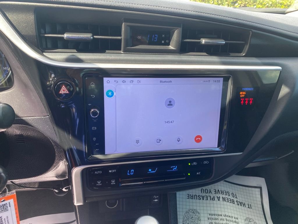 Used 2019 Toyota Corolla LE image 16