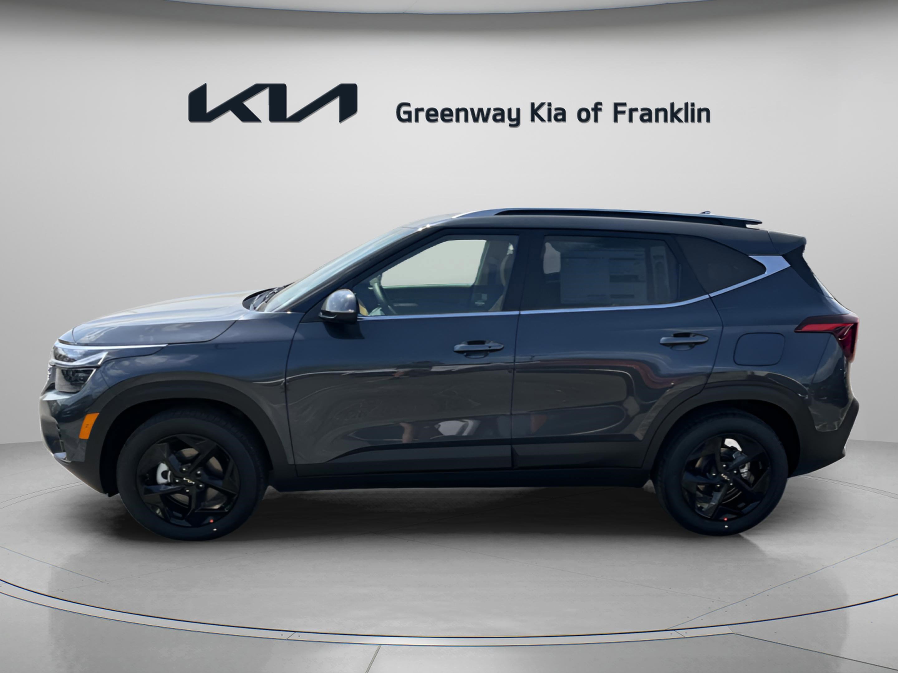 New 2026 Kia Seltos EX image 4