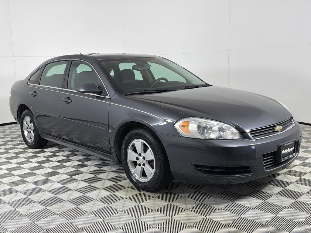 Used 2010 Chevrolet Impala LS image 3