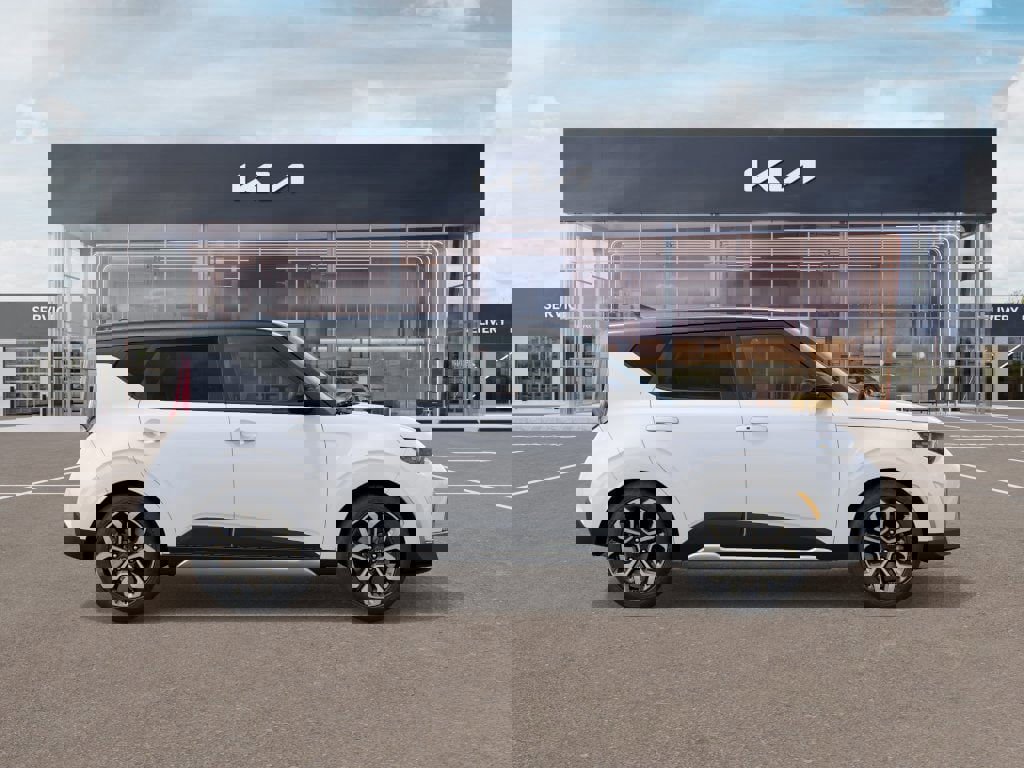 New 2025 Kia Soul EX image 7