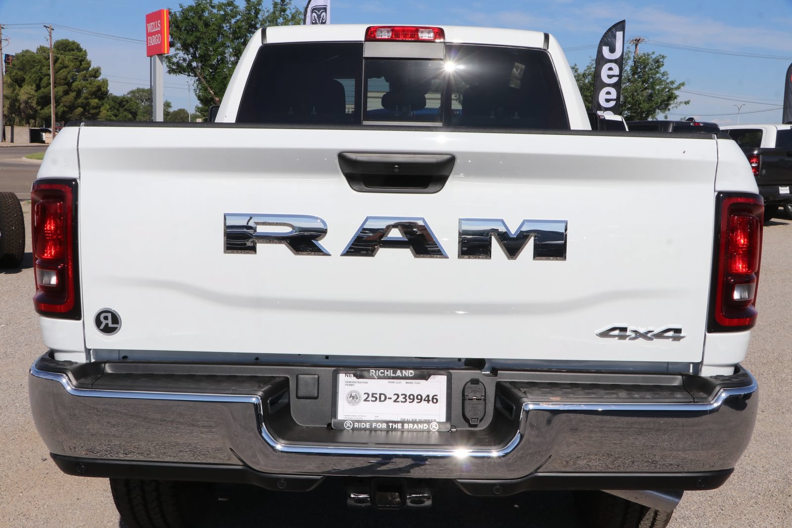 New 2025 RAM 2500 Tradesman AWD/4WD image 6