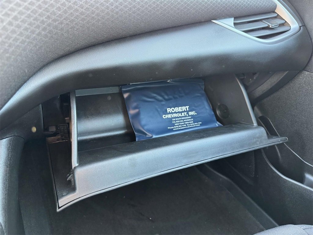 Used 2021 Chevrolet Malibu RS image 31