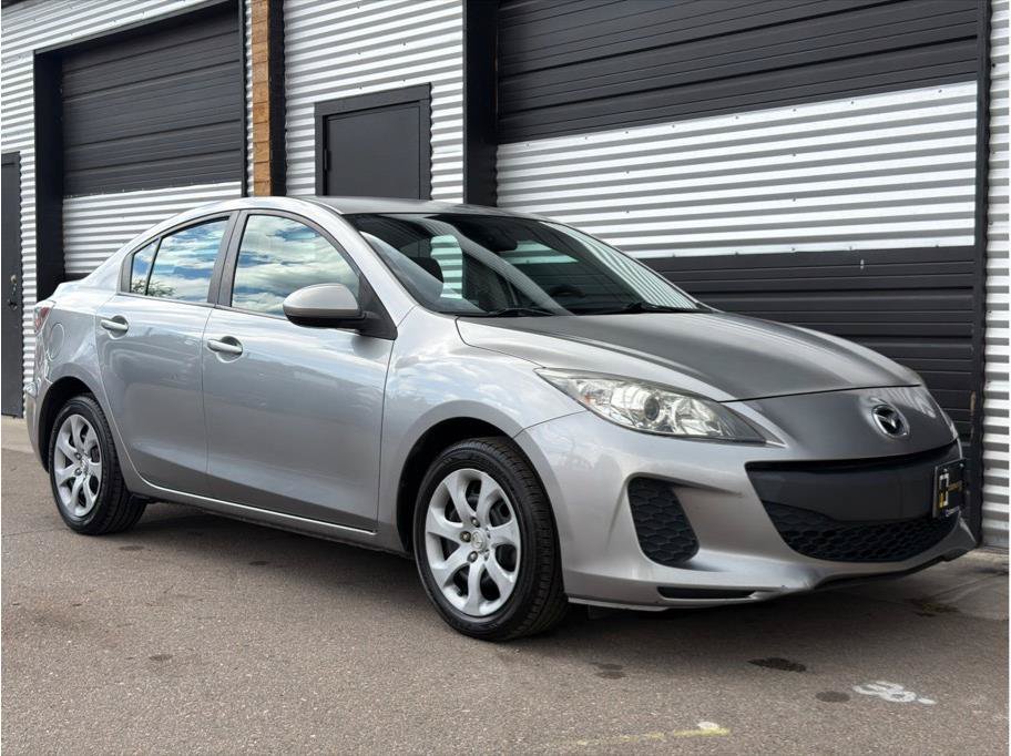 Used 2013 MAZDA MAZDA3 i Sport FWD image 12