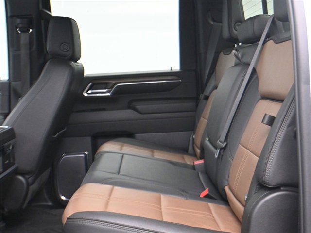 Used 2024 Chevrolet Silverado 2500 High Country w/ High Country Premium Package image 23