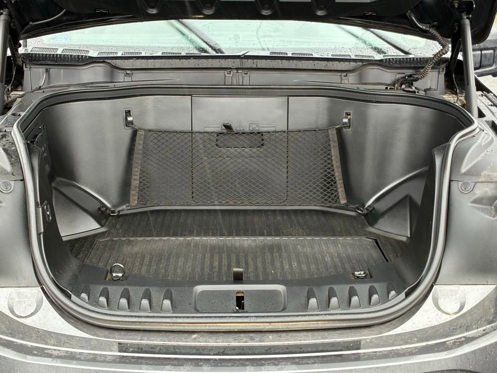 Used 2022 Ford F150 Lightning XLT image 26