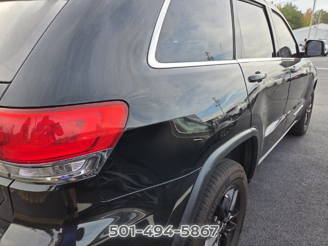 Used 2018 Jeep Grand Cherokee Laredo AWD/4WD image 10