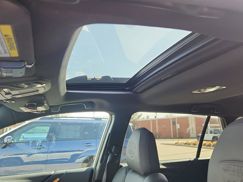 Used 2022 Subaru Outback Wilderness w/ Wilderness Package image 11