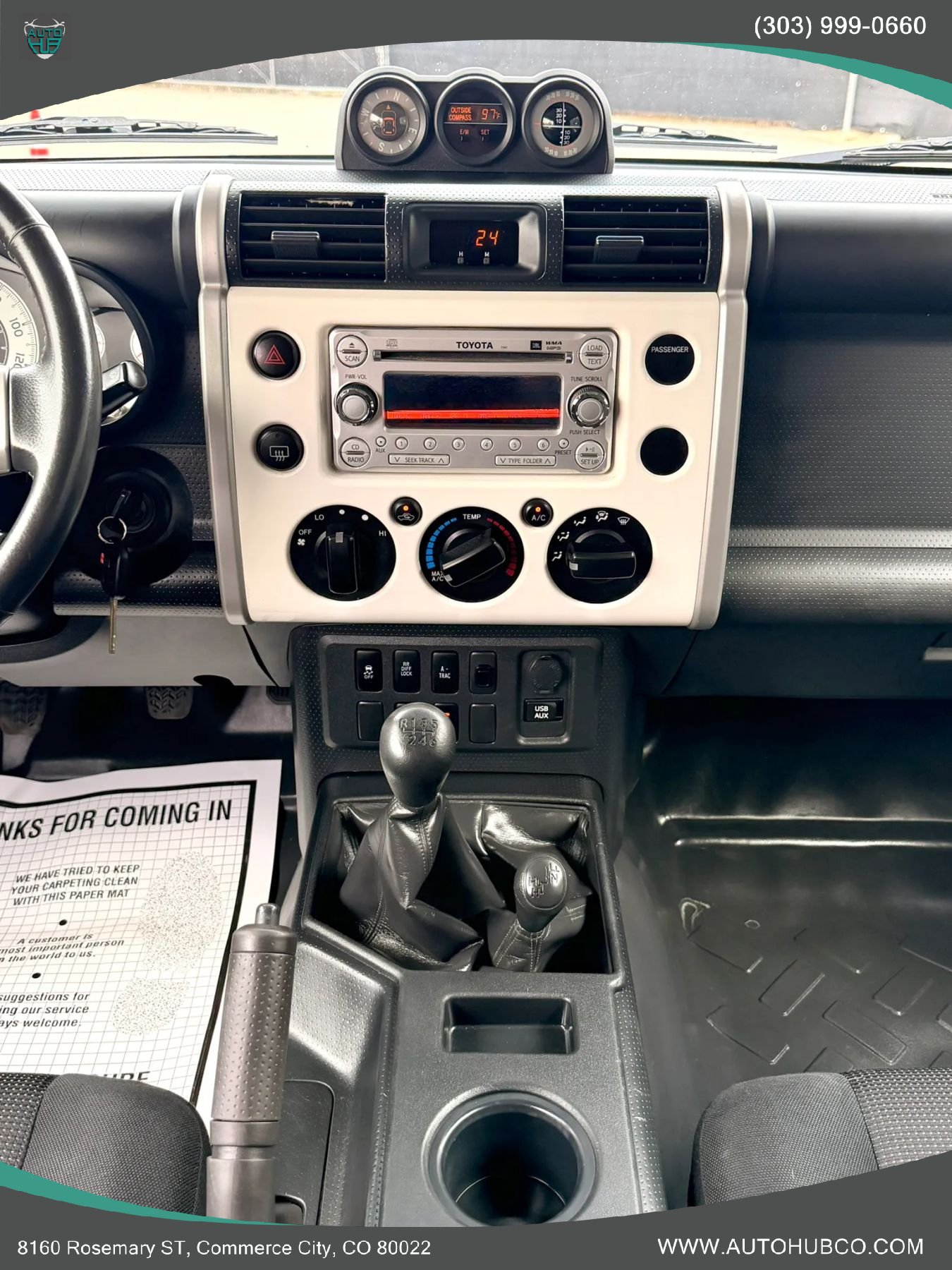 Used 2013 Toyota FJ Cruiser 4WD w/ Upgrade Pkg image 25