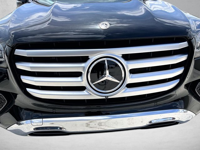 Used 2025 Mercedes-Benz GLS 450 4MATIC image 30