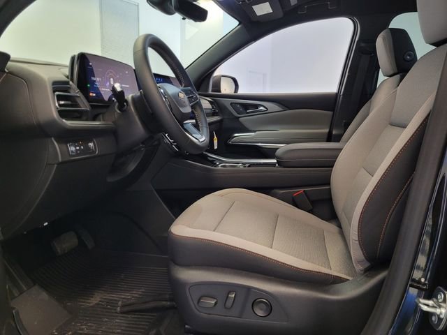 New 2026 Chevrolet Traverse LT w/ Driver Confidence Package image 10