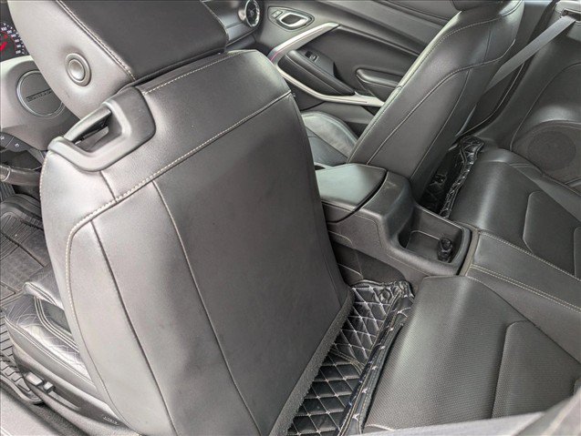 Used 2019 Chevrolet Camaro SS RWD image 23