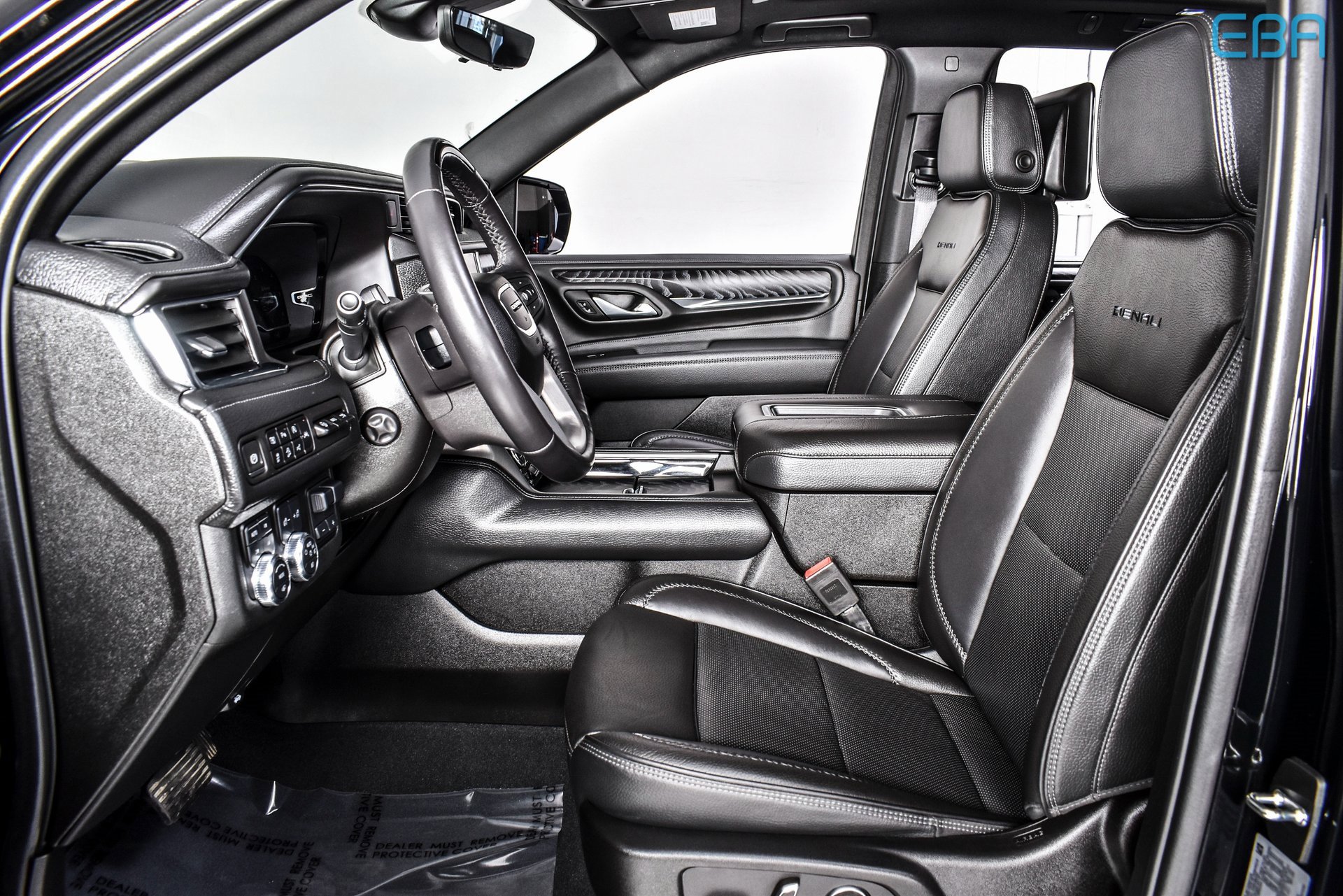 Used 2023 GMC Yukon Denali image 16