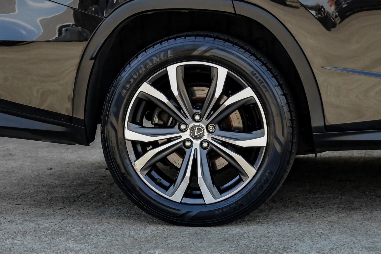 Used 2019 Lexus RX 350L FWD image 57