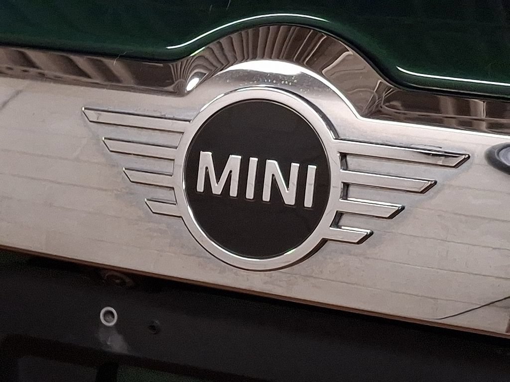 Used 2019 MINI Cooper Countryman S w/ Premium Package AWD/4WD image 28